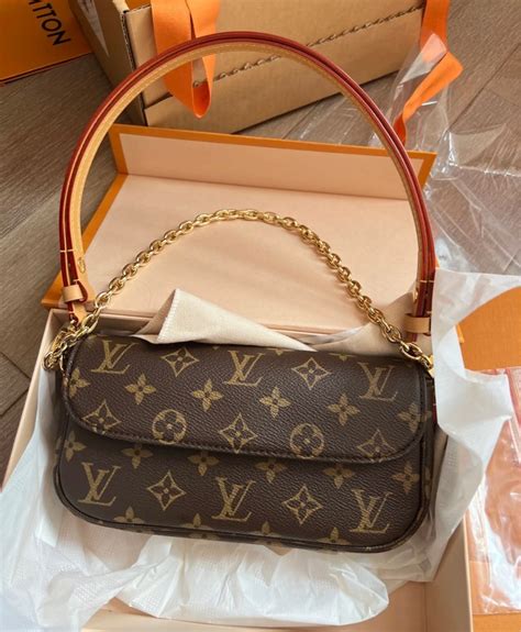 louis vuitton ivy bag 2020 price|louis vuitton monogram wallet.